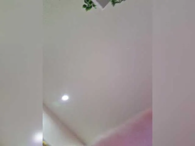 Live sex webcam photo for Winx20 #292315235