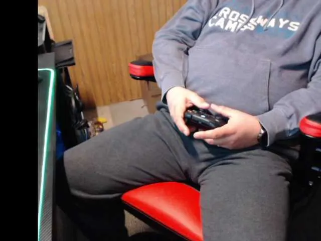 Live sex webcam photo for Wisco-Dean #290336000