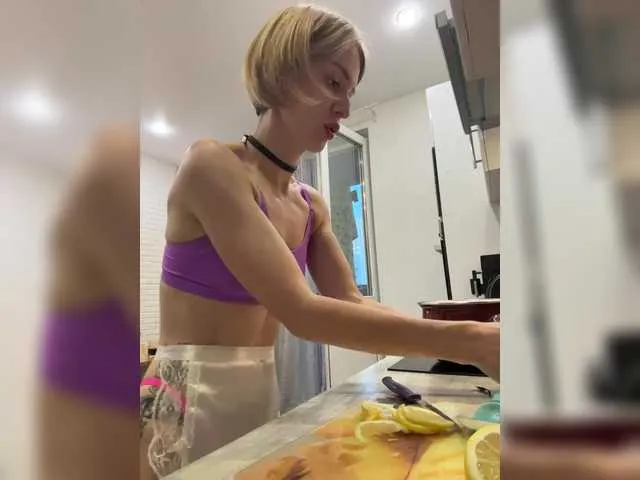 Live sex webcam photo for Witchpeach #280698601