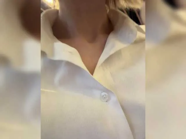 Live sex webcam photo for Witchpeach #290287233