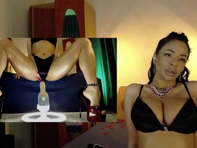 Live sex webcam photo for WithinTemptation #293782240