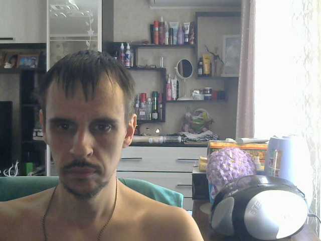 Live sex webcam photo for Wladimir11132 #291223153