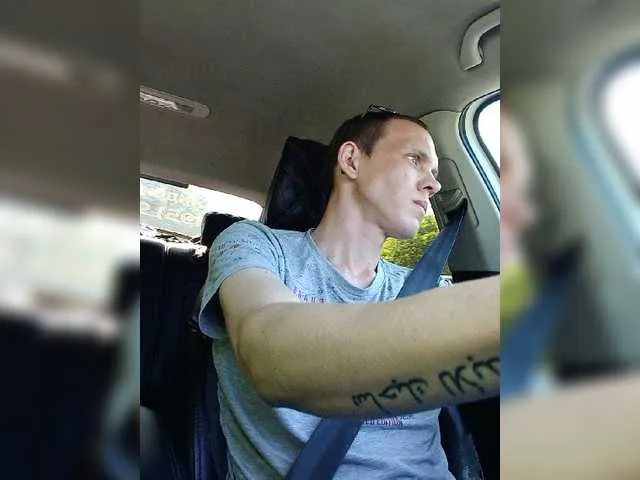 Live sex webcam photo for Wolodimir94 #273931053