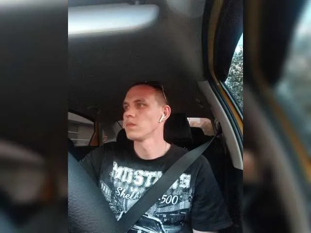 Live sex webcam photo for Wolodimir94 #276022376