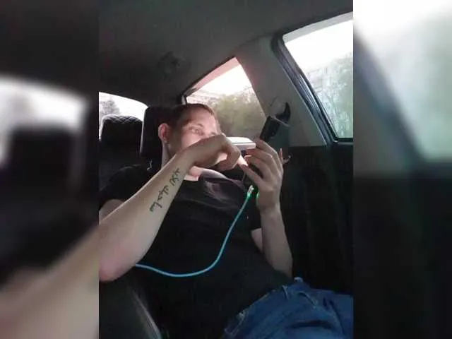 Live sex webcam photo for Wolodimir94 #291200974