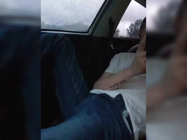 Live sex webcam photo for Wolodimir94 #291366912