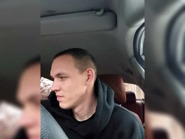 Live sex webcam photo for Wolodimir94 #292375065