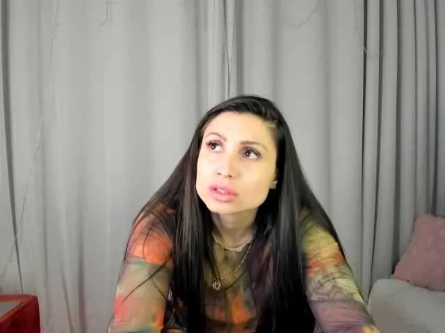 Live sex webcam photo for WonderDuda #274060325