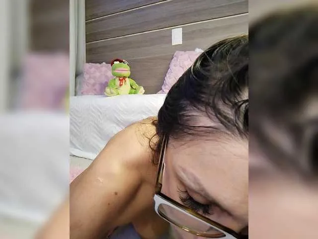 Live sex webcam photo for WonderDuda #274120128