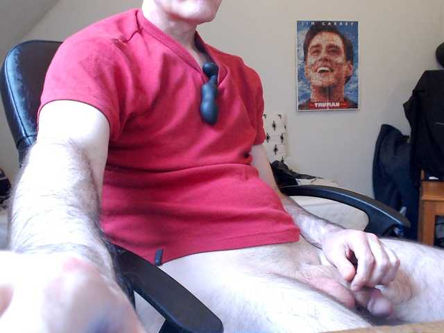Live sex webcam photo for WoodyLongbone #290997730