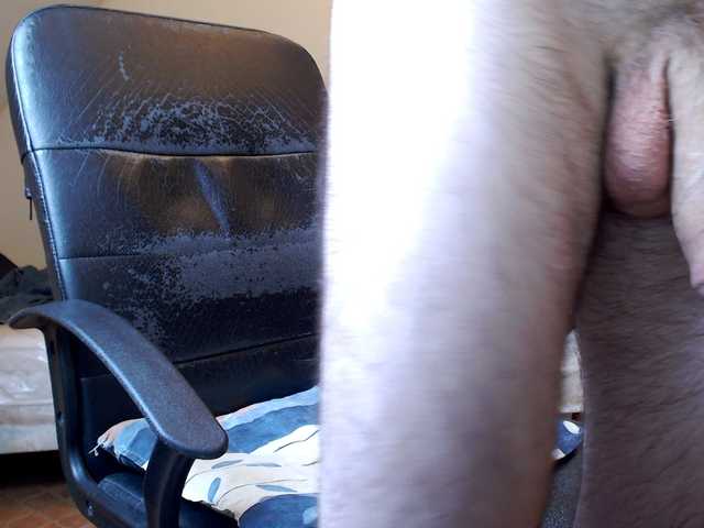 Live sex webcam photo for WoodyLongbone #291132924