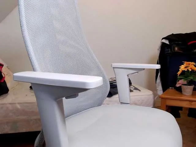 Live sex webcam photo for WoodyLongbone #291887349