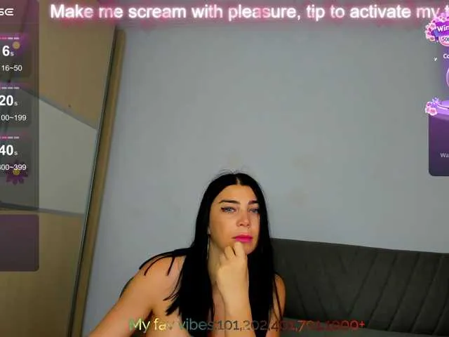 Live sex webcam photo for Wowsquirtx1 #278278659