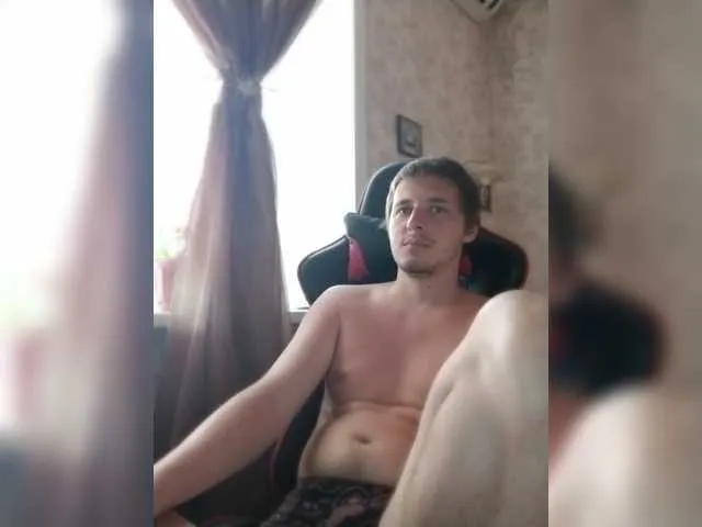 Live sex webcam photo for Wowteror #273988199