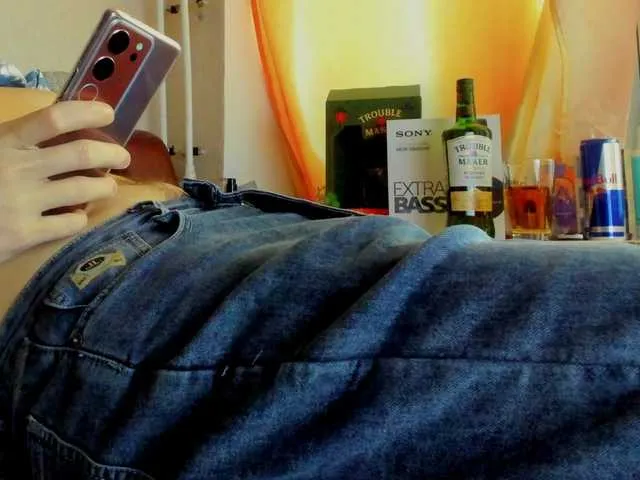 Live sex webcam photo for Wowteror #277009072