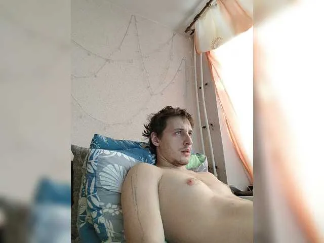 Live sex webcam photo for Wowteror #277043701