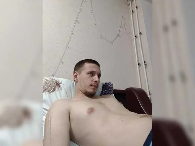 Live sex webcam photo for Wowteror #288484739