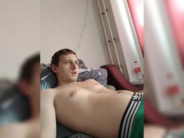 Live sex webcam photo for Wowteror #290817411