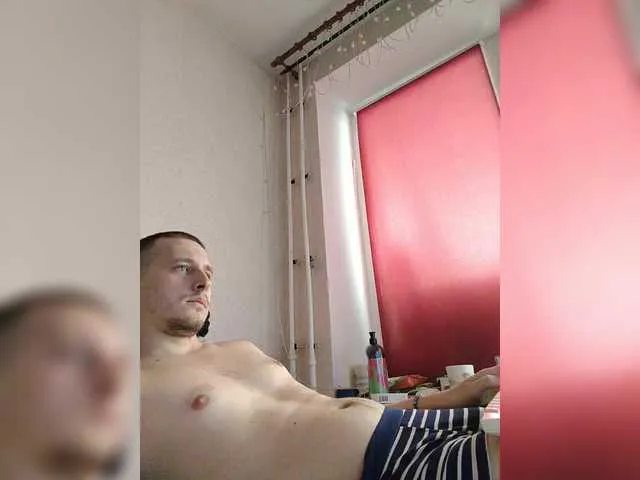 Live sex webcam photo for Wowteror #291075761