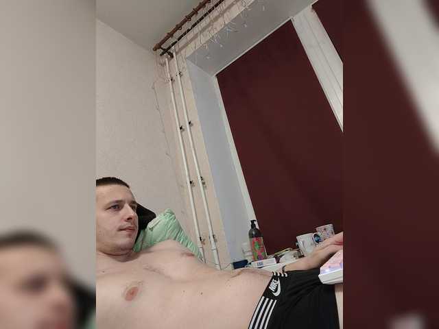 Live sex webcam photo for Wowteror #291131145