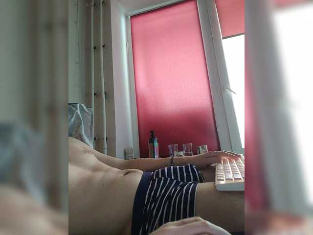 Live sex webcam photo for Wowteror #291330668