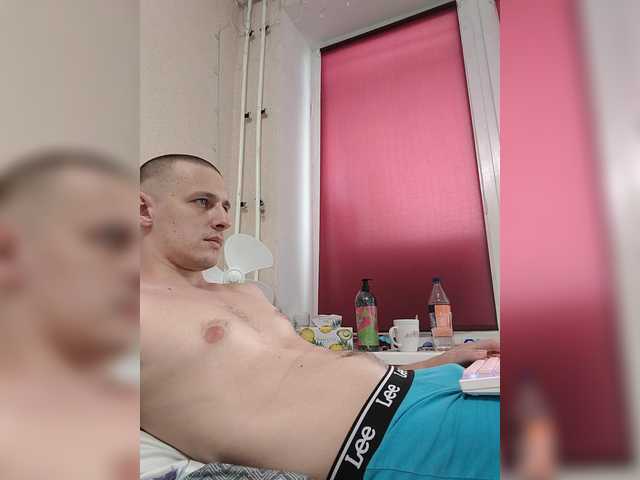 Live sex webcam photo for Wowteror #291560679