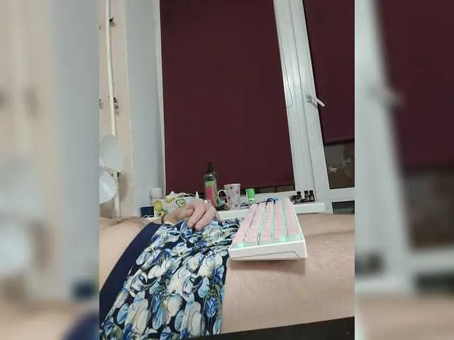 Live sex webcam photo for Wowteror #291920532