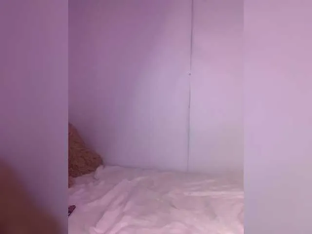 Live sex webcam photo for WriteFox #274434616