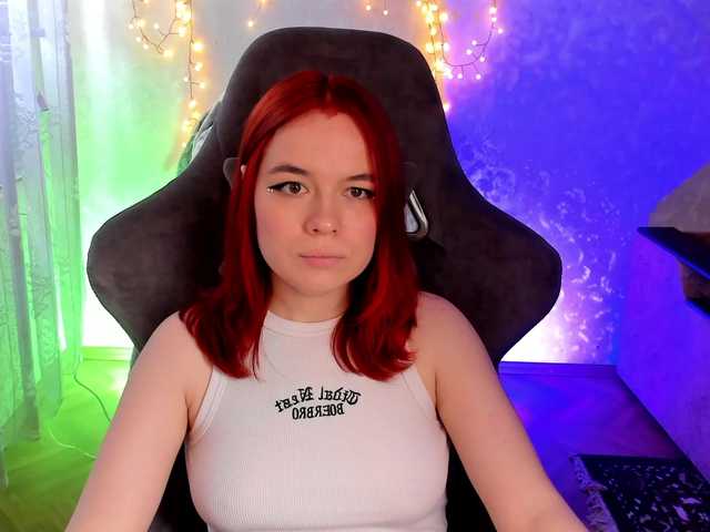 Live sex webcam photo for X-Lling #277850250