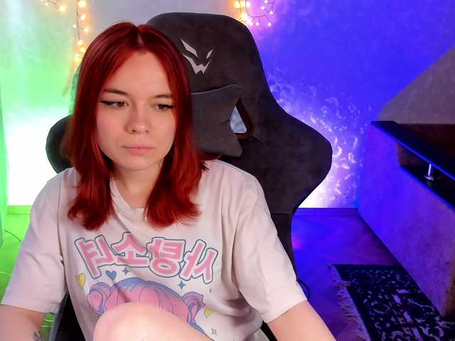 Live sex webcam photo for X-Lling #277887979