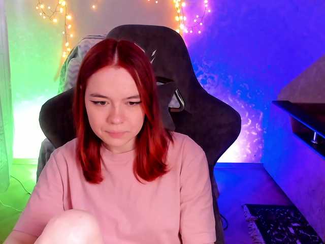 Live sex webcam photo for X-Lling #277894874