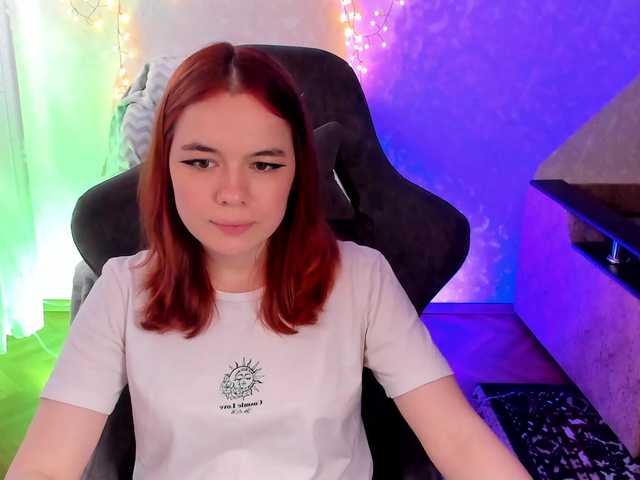 Live sex webcam photo for X-Lling #278004358