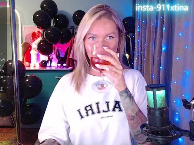 Live sex webcam photo for X-tina #273787584