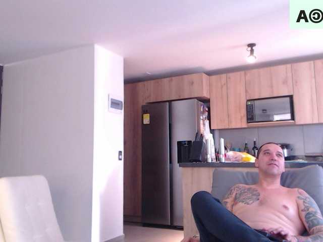 Live sex webcam photo for XBangCross #287980615