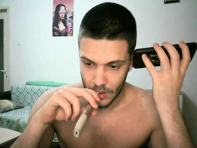 Live sex webcam photo for XBurningChad #277980285