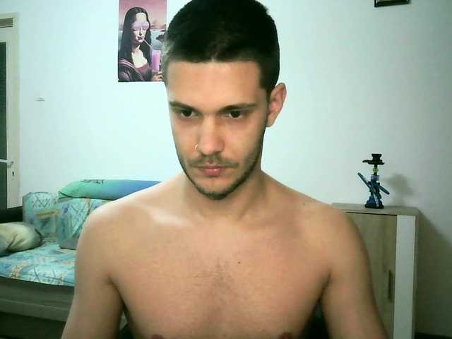 Live sex webcam photo for XBurningChad #277999183