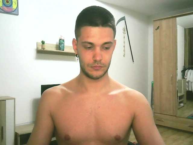 Live sex webcam photo for XBurningChad #278128131