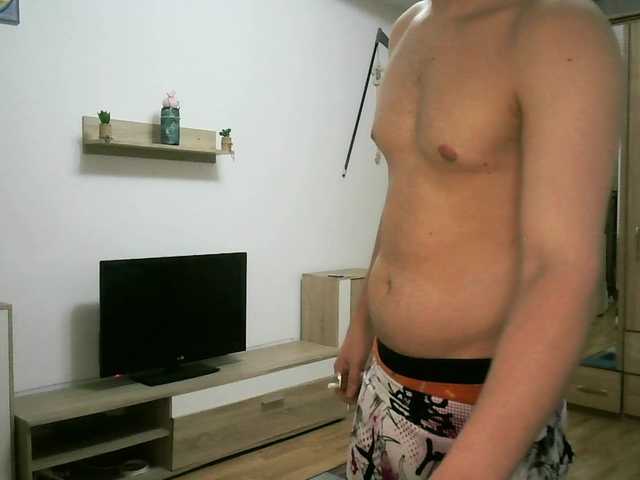 Live sex webcam photo for XBurningChad #278159536