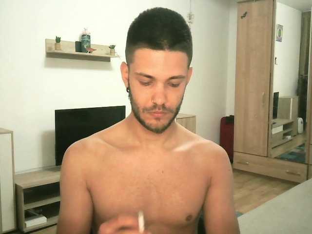 Live sex webcam photo for XBurningChad #287956413