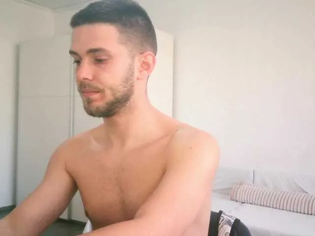 Live sex webcam photo for XBurningChad #290619321