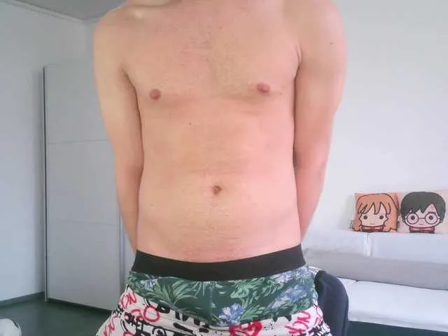 Live sex webcam photo for XBurningChad #290659674