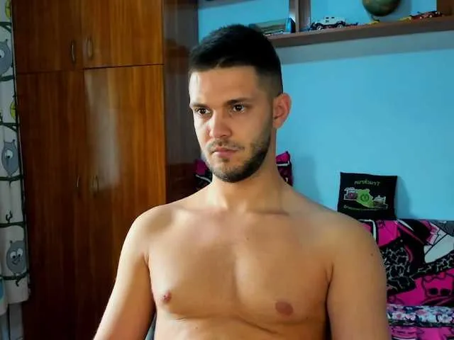 Live sex webcam photo for XBurningChad #292114108