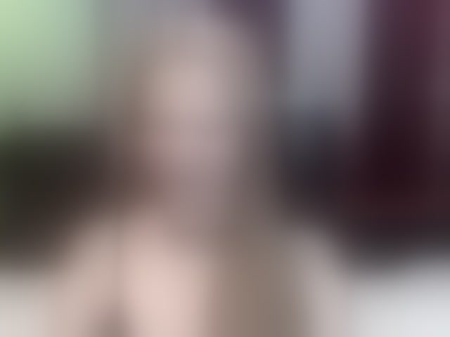 Live sex webcam photo for XCUMPOPPERX #294036648