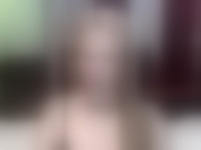 Live sex webcam photo for XCUMPOPPERX #294216111