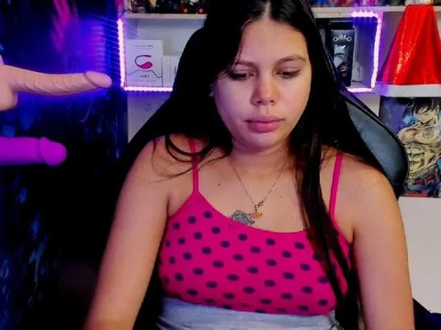 Live sex webcam photo for XCrislerSweet #272032761