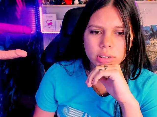 Live sex webcam photo for XCrislerSweet #272239984