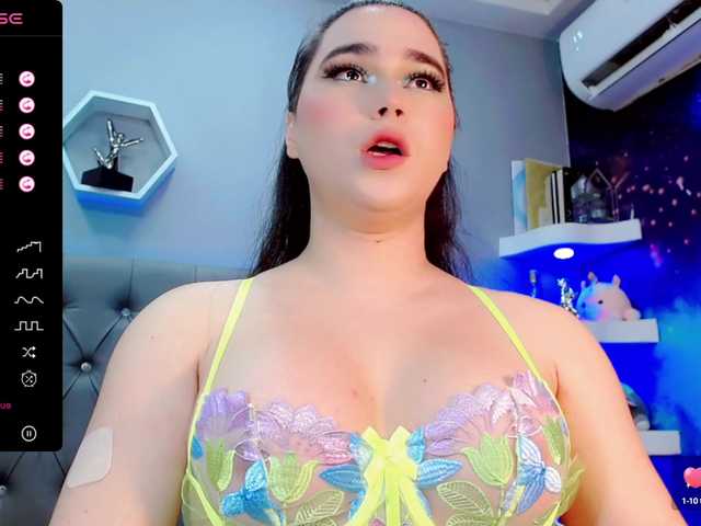 Live sex webcam photo for XDannaxxx #277813207