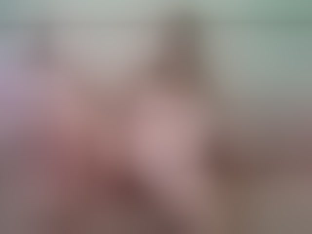 Live sex webcam photo for XHelenaX99 #294063723