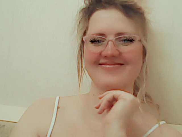 Live sex webcam photo for XMomentX1 #271866415