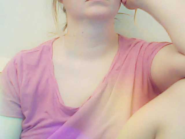 Live sex webcam photo for XMomentX1 #272041772